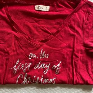 Hollister red t shirt